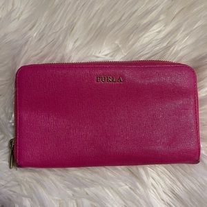 Furla long wallet